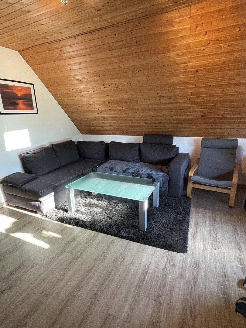 Prodej domu 146 m², pozemek 282 m², Oberhausen, Severní Porýní-Vestfálsko Prodej domu 146 m², pozemek 282 m², Oberhausen, Severní Porýní-Vestfálsko