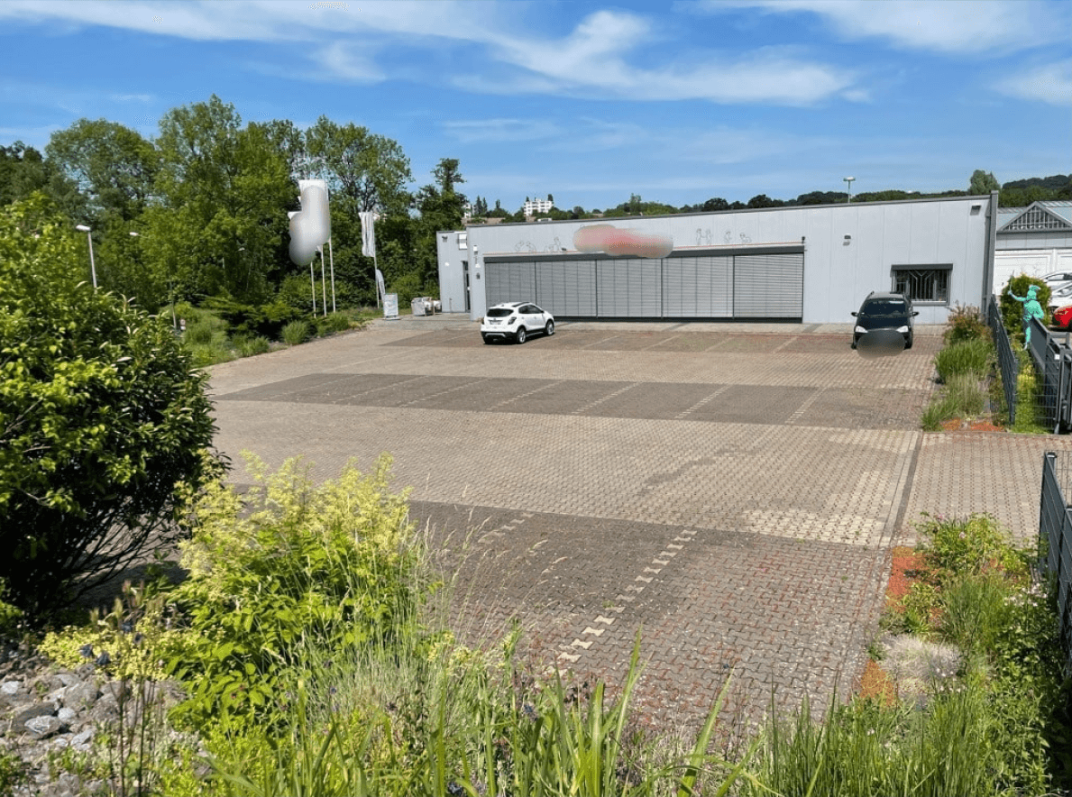 Prodej nebytového prostoru 3.166 m², Detmold, Severní Porýní-Vestfálsko Prodej nebytového prostoru 3.166 m², Detmold, Severní Porýní-Vestfálsko