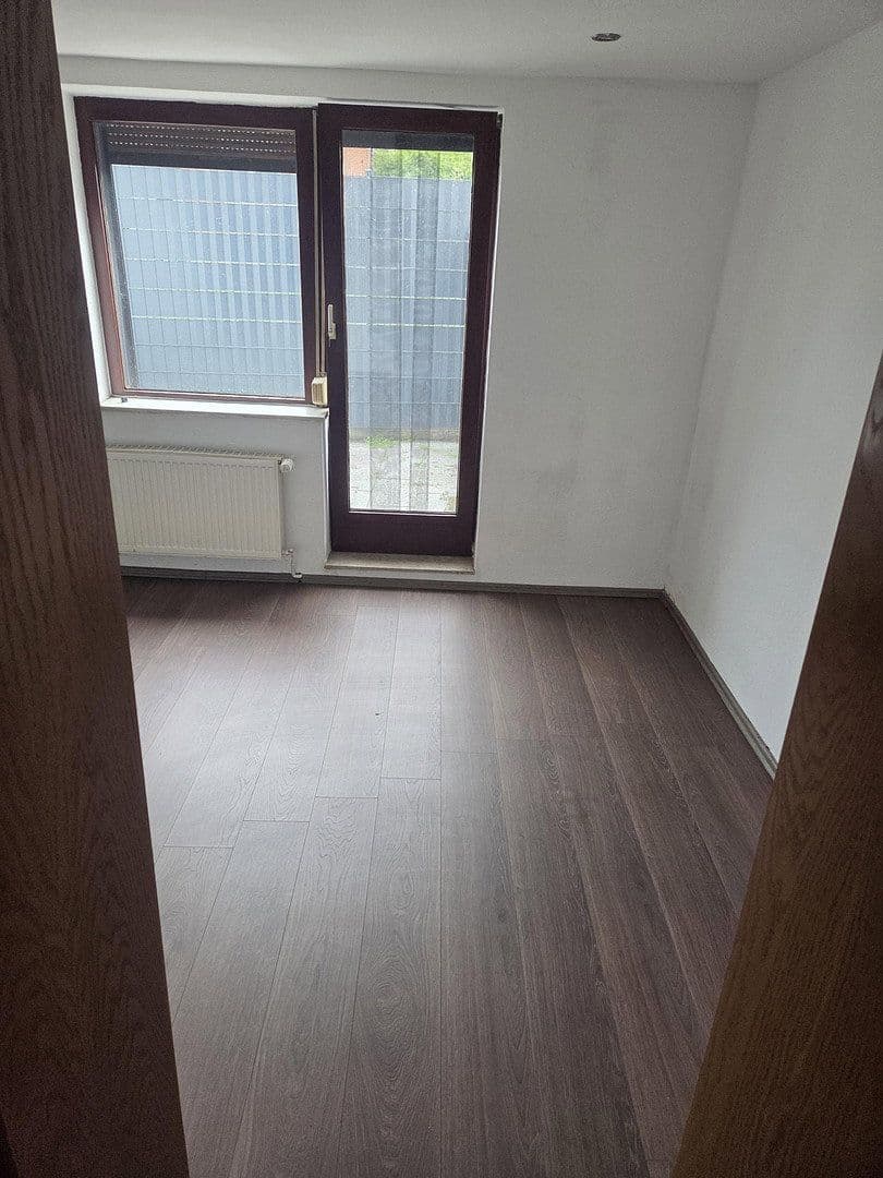 Prodej bytu 2+1 60 m², Bremen, Bremen Prodej bytu 2+1 60 m², Bremen, Bremen