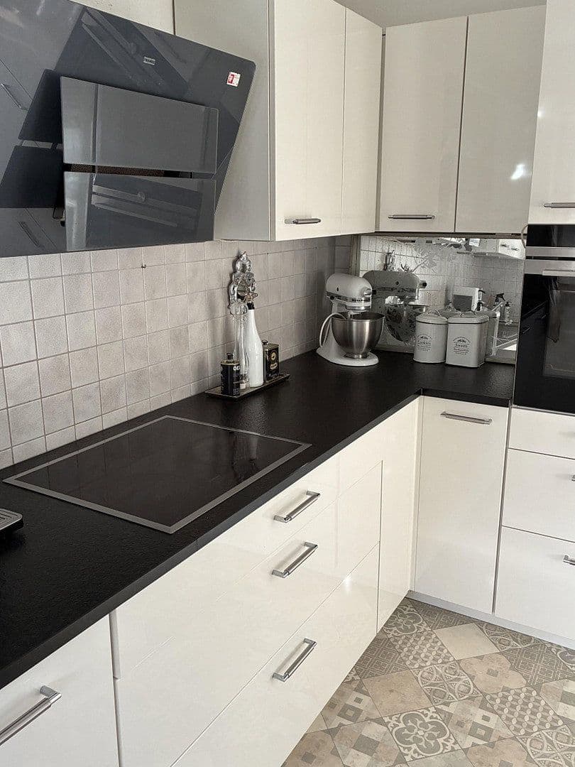 Prodej bytu 3+1 84 m², Offenburg, Bádensko-Württembersko Prodej bytu 3+1 84 m², Offenburg, Bádensko-Württembersko