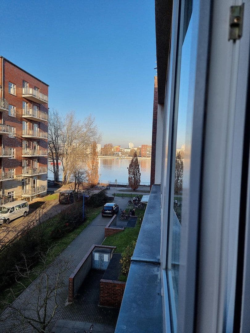 Prodej bytu 3+1 60 m², Berlin, Berlín Prodej bytu 3+1 60 m², Berlin, Berlín