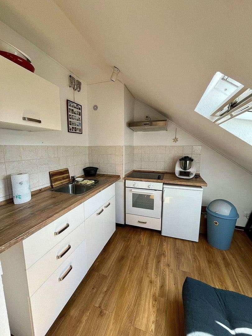 Pronájem bytu 1+1 43 m², Mönchengladbach, Severní Porýní-Vestfálsko Pronájem bytu 1+1 43 m², Mönchengladbach, Severní Porýní-Vestfálsko
