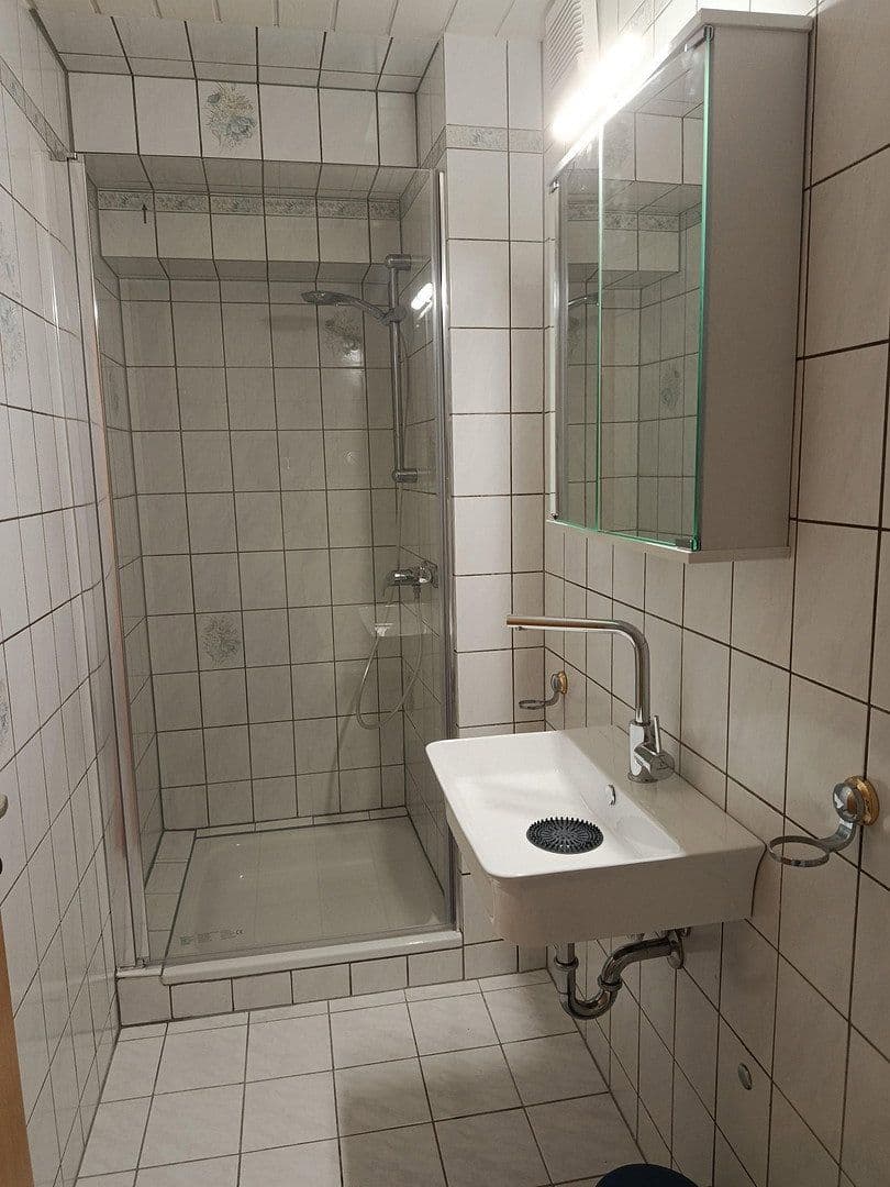 Pronájem bytu 2+1 33 m², Bendorf, Porýní-Falc Pronájem bytu 2+1 33 m², Bendorf, Porýní-Falc