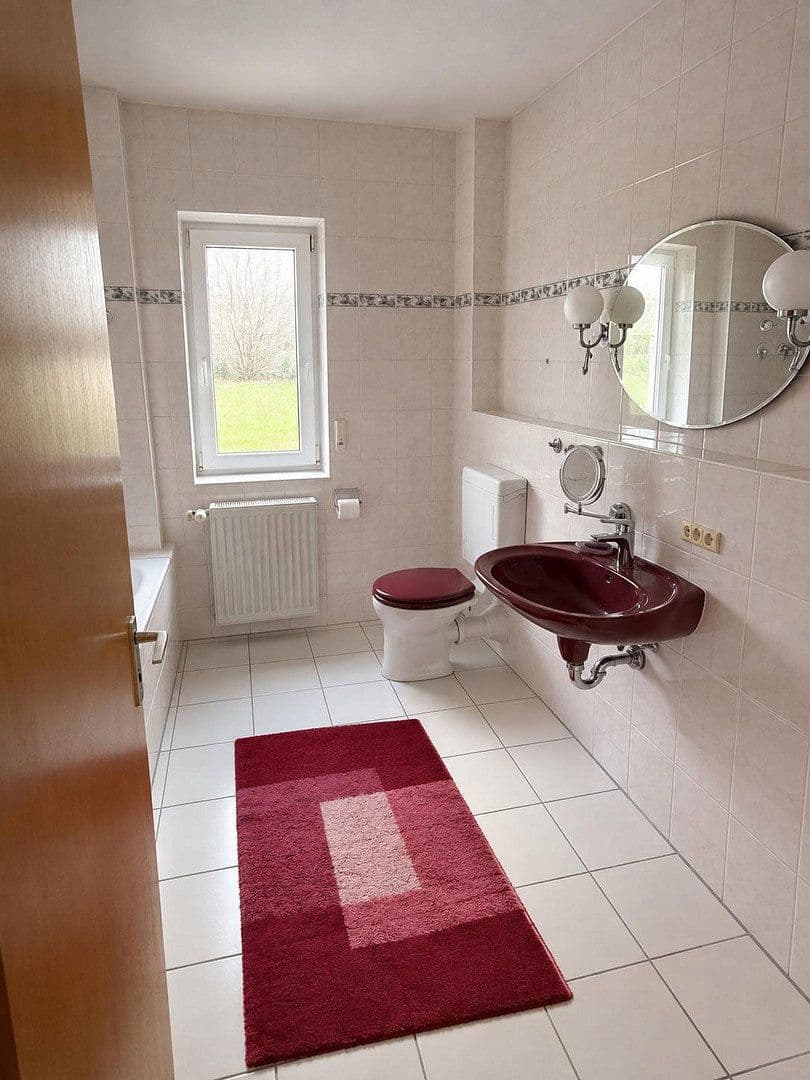 Prodej bytu 3+1 90 m², Lorsch, Hessen Prodej bytu 3+1 90 m², Lorsch, Hessen