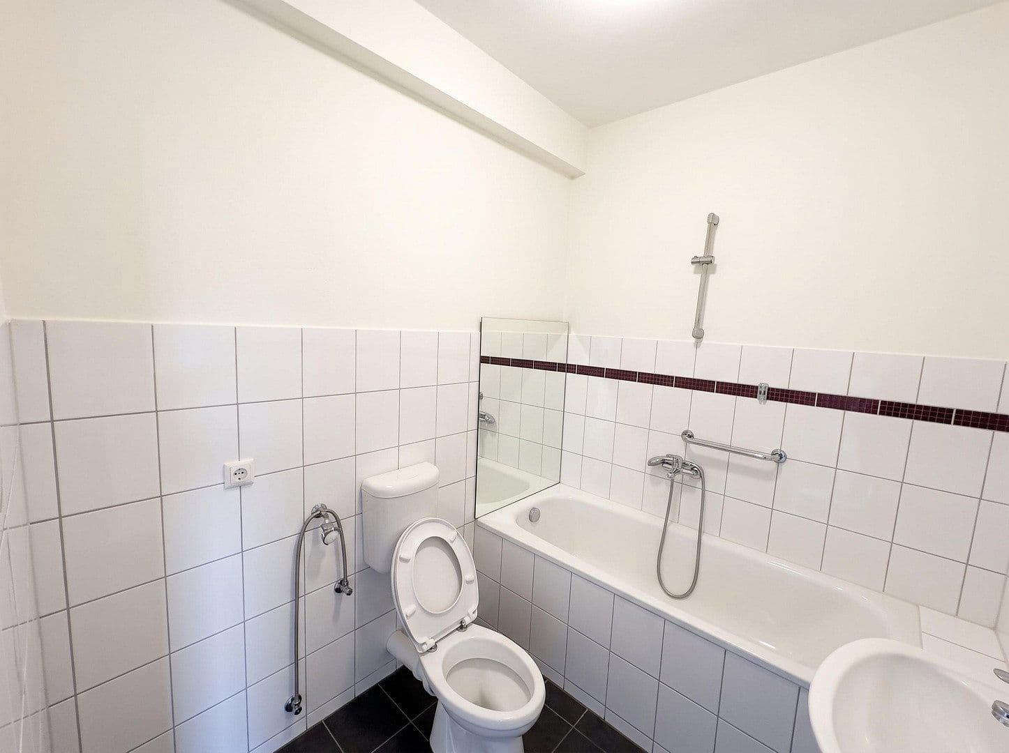 Pronájem bytu 2+1 49 m², Levin 8, Dargun, Mecklenburg-Vorpommern Pronájem bytu 2+1 49 m², Levin 8, Dargun, Mecklenburg-Vorpommern