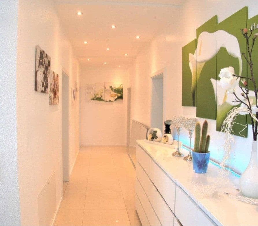 Prodej domu 432 m², pozemek 1.400 m², Pestalozzistraße 1, Schönenberg-Kübelberg, Porýní-Falc Prodej domu 432 m², pozemek 1.400 m², Pestalozzistraße 1, Schönenberg-Kübelberg, Porýní-Falc