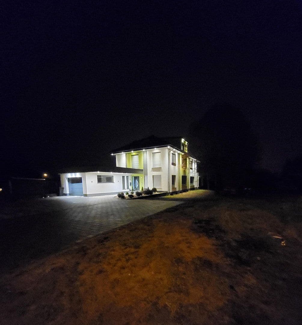 Prodej domu 432 m², pozemek 1.400 m², Pestalozzistraße 1, Schönenberg-Kübelberg, Porýní-Falc Prodej domu 432 m², pozemek 1.400 m², Pestalozzistraße 1, Schönenberg-Kübelberg, Porýní-Falc