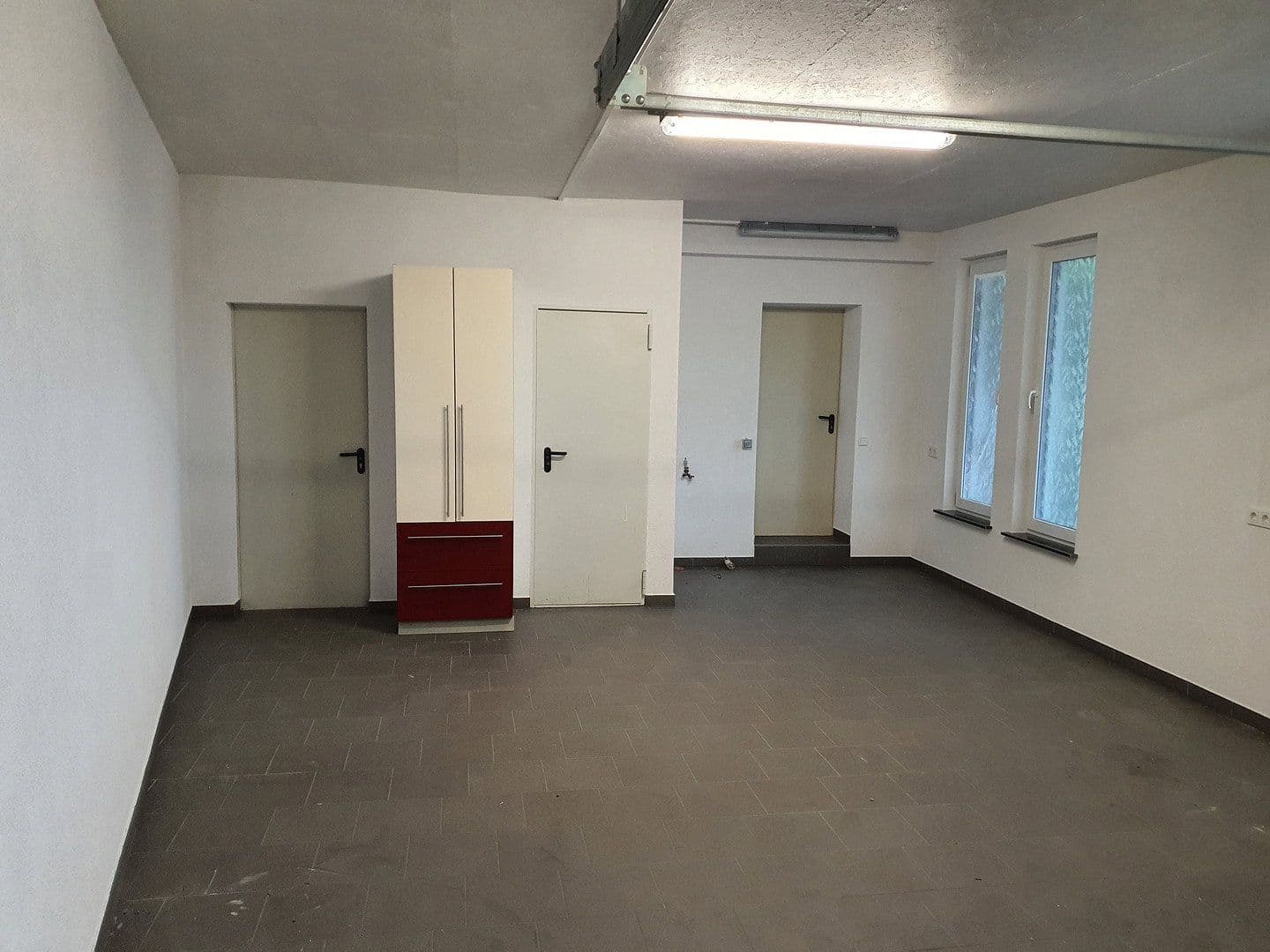 Prodej domu 432 m², pozemek 1.400 m², Pestalozzistraße 1, Schönenberg-Kübelberg, Porýní-Falc Prodej domu 432 m², pozemek 1.400 m², Pestalozzistraße 1, Schönenberg-Kübelberg, Porýní-Falc