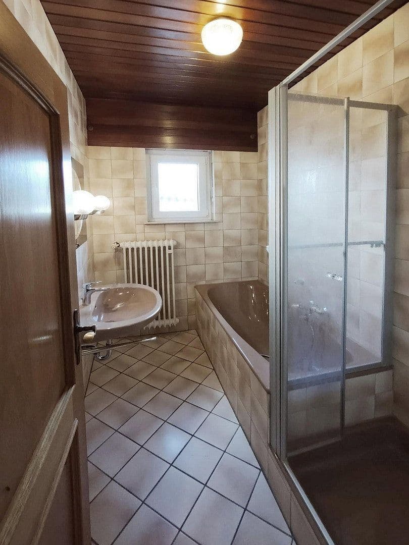 Pronájem bytu 3+1 105 m², Kleinostheim, Bavorsko Pronájem bytu 3+1 105 m², Kleinostheim, Bavorsko