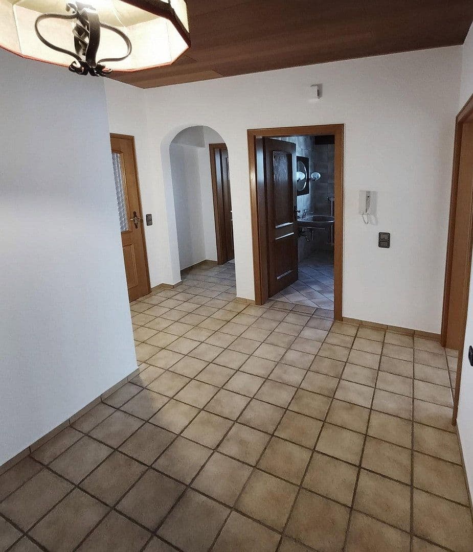 Pronájem bytu 3+1 105 m², Kleinostheim, Bavorsko Pronájem bytu 3+1 105 m², Kleinostheim, Bavorsko