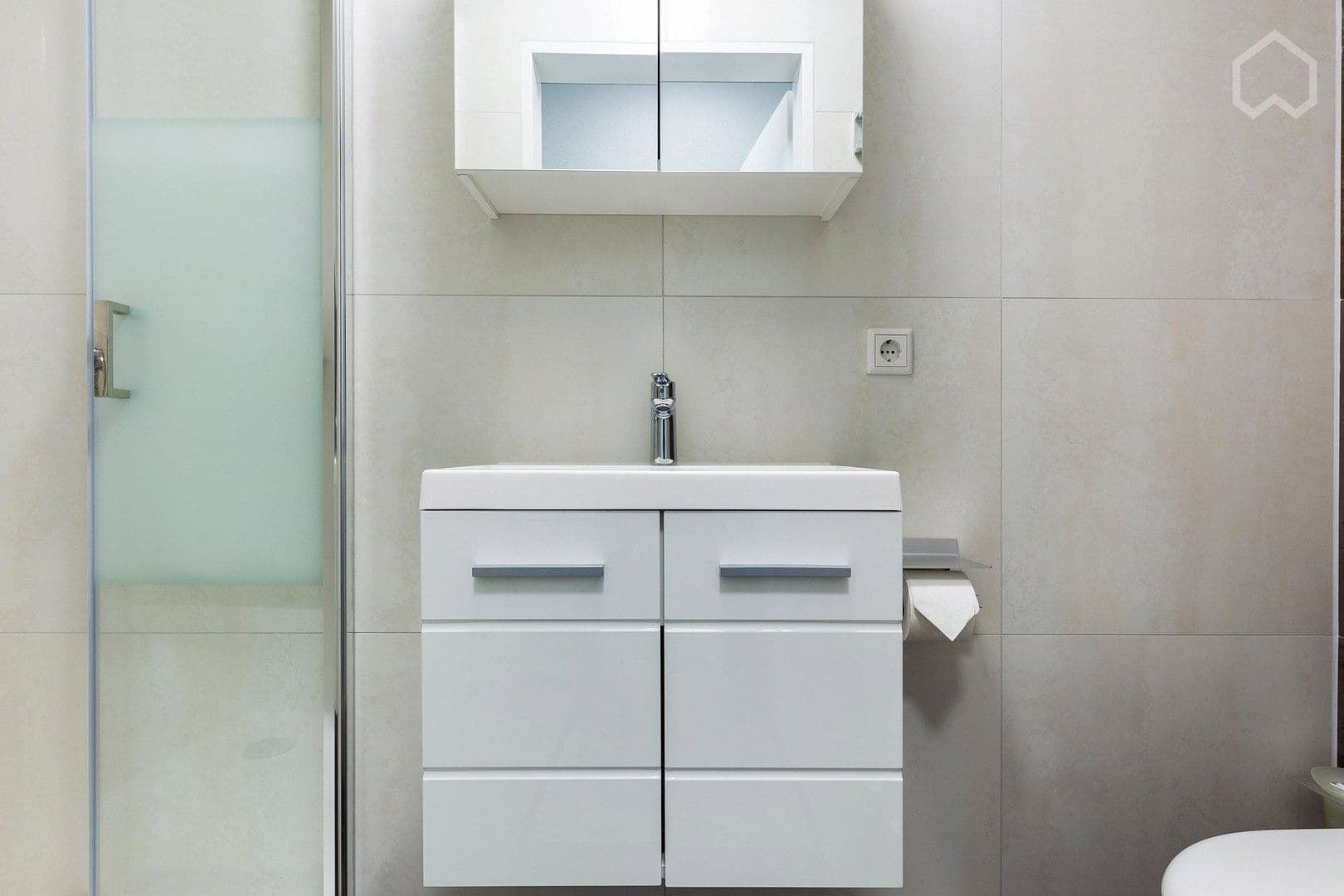 Pronájem bytu 1+1 16 m², Kronenstr. 16, Meersburg, Bádensko-Württembersko Pronájem bytu 1+1 16 m², Kronenstr. 16, Meersburg, Bádensko-Württembersko