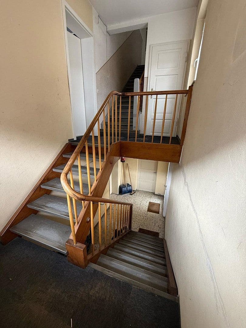 Pronájem bytu 4+1 90 m², Karlstr. 10, Alpirsbach, Bádensko-Württembersko Pronájem bytu 4+1 90 m², Karlstr. 10, Alpirsbach, Bádensko-Württembersko