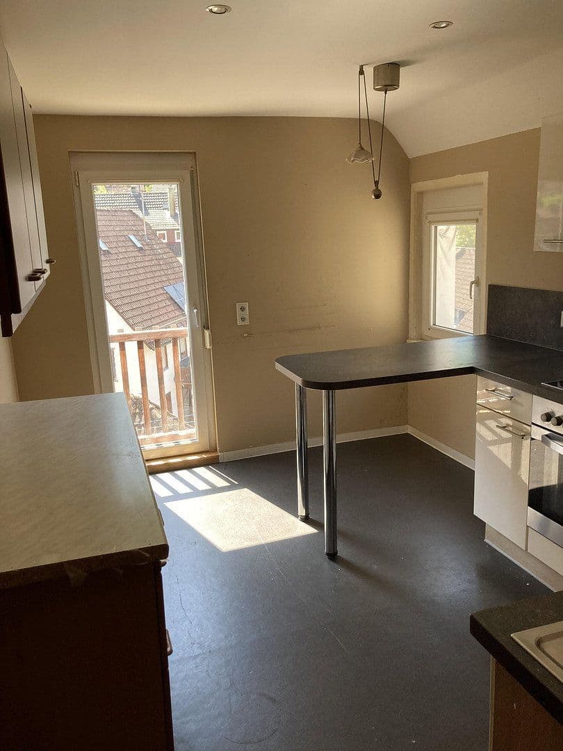 Pronájem bytu 4+1 90 m², Karlstr. 10, Alpirsbach, Bádensko-Württembersko Pronájem bytu 4+1 90 m², Karlstr. 10, Alpirsbach, Bádensko-Württembersko