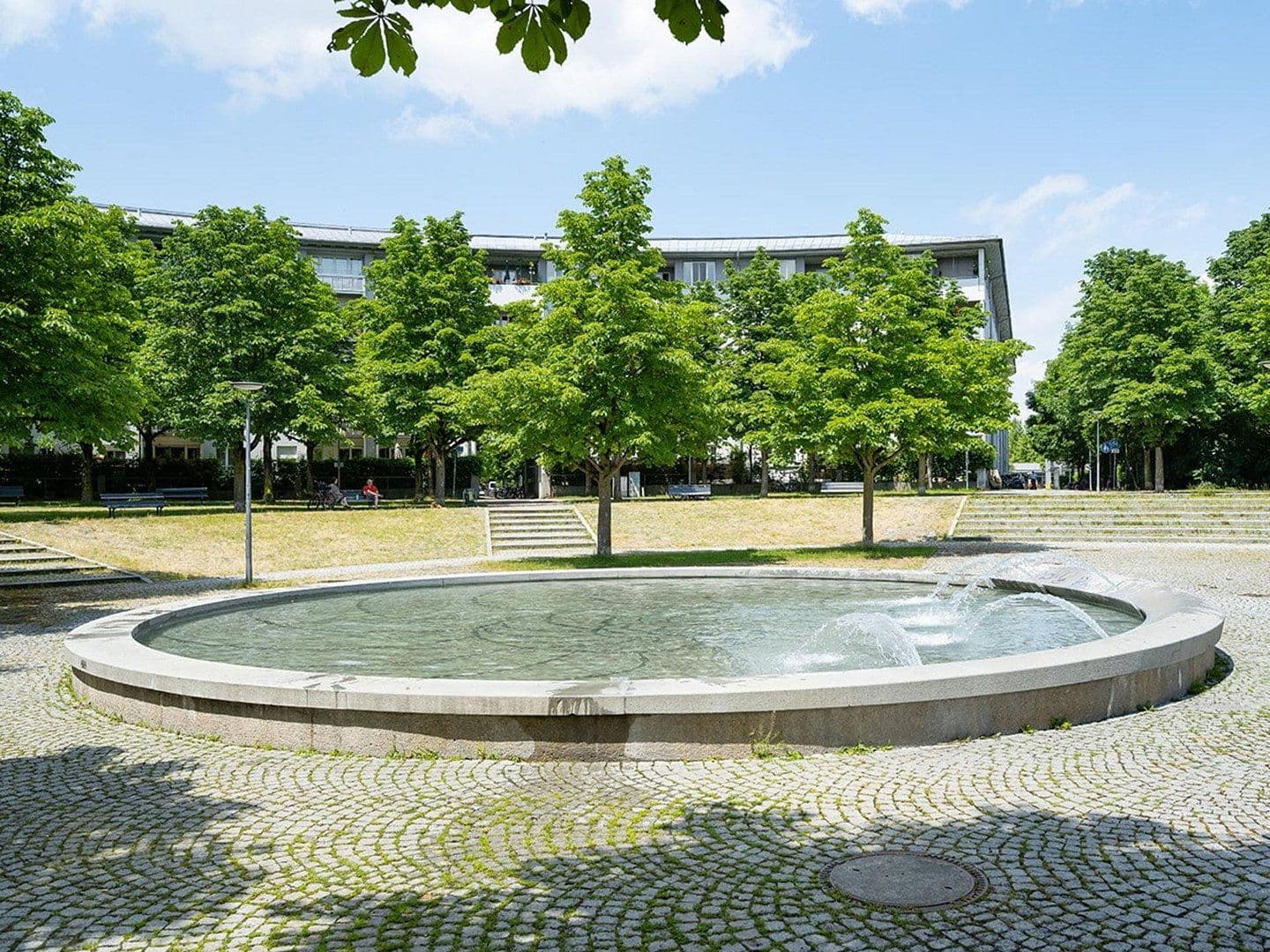 Prodej bytu 4+1 91 m², Rosa-Luxemburg-Platz 3, München, Bavorsko Prodej bytu 4+1 91 m², Rosa-Luxemburg-Platz 3, München, Bavorsko