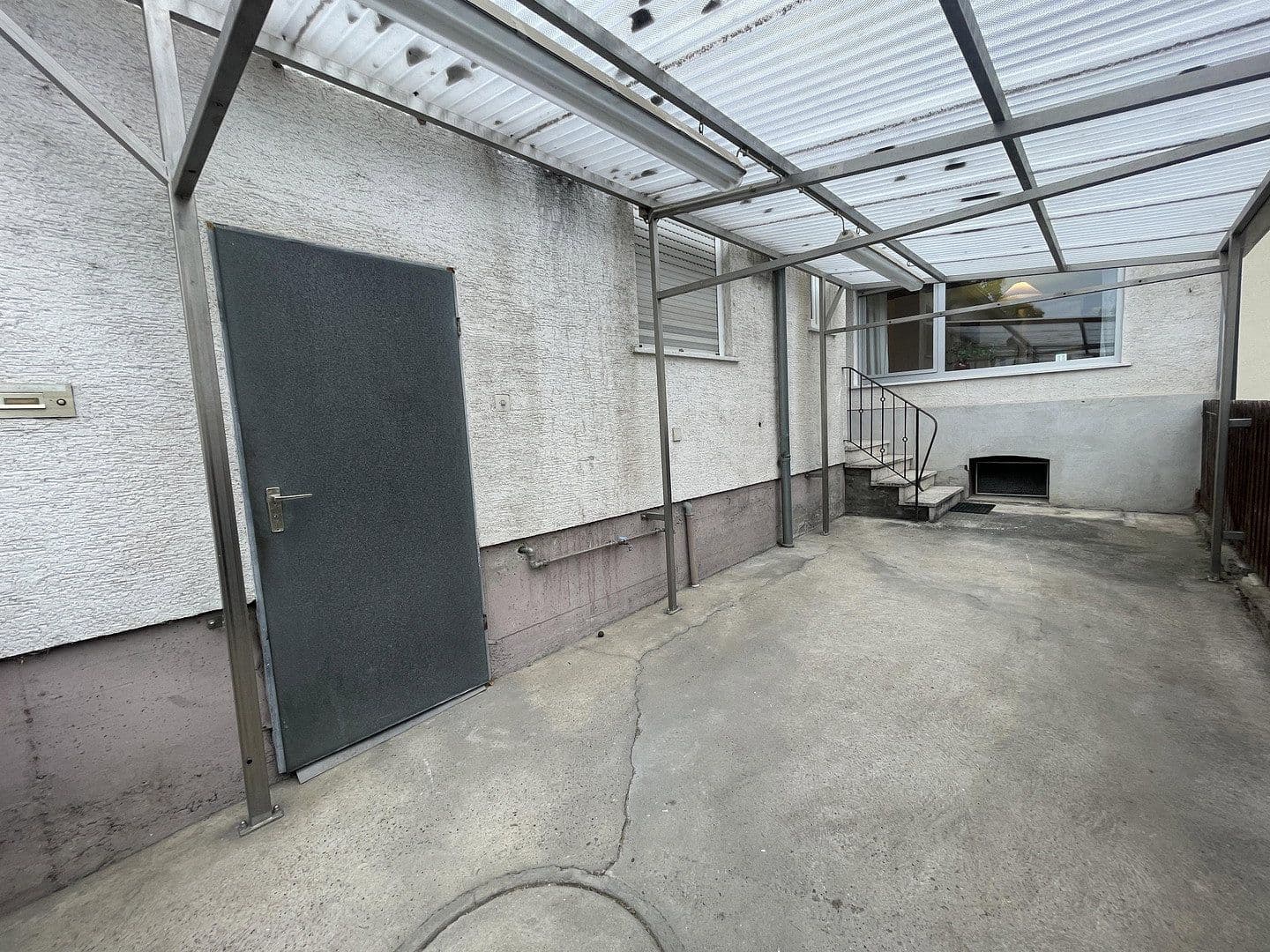 Prodej domu 80 m², pozemek 146 m², Worms, Porýní-Falc Prodej domu 80 m², pozemek 146 m², Worms, Porýní-Falc