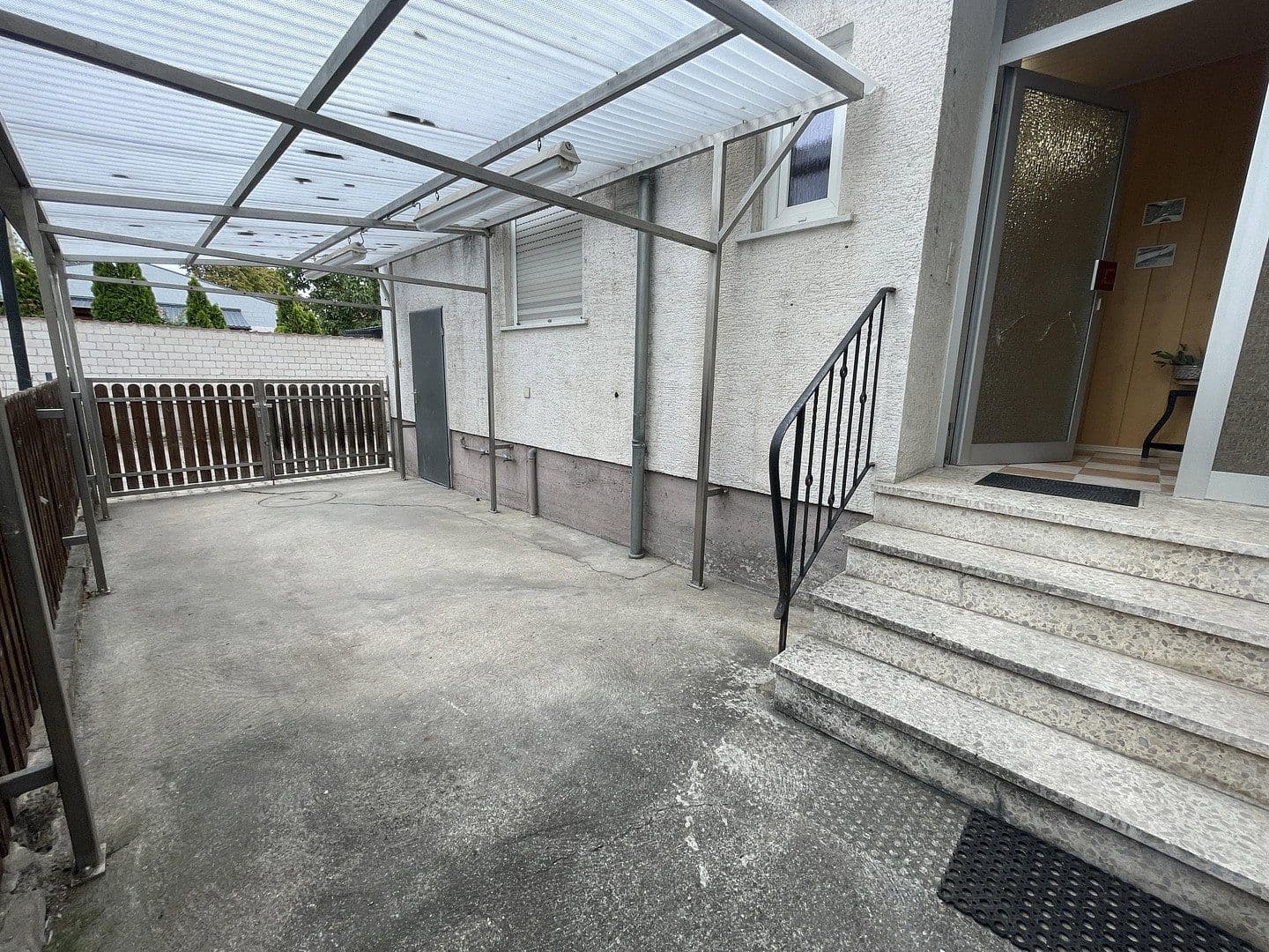 Prodej domu 80 m², pozemek 146 m², Worms, Porýní-Falc Prodej domu 80 m², pozemek 146 m², Worms, Porýní-Falc