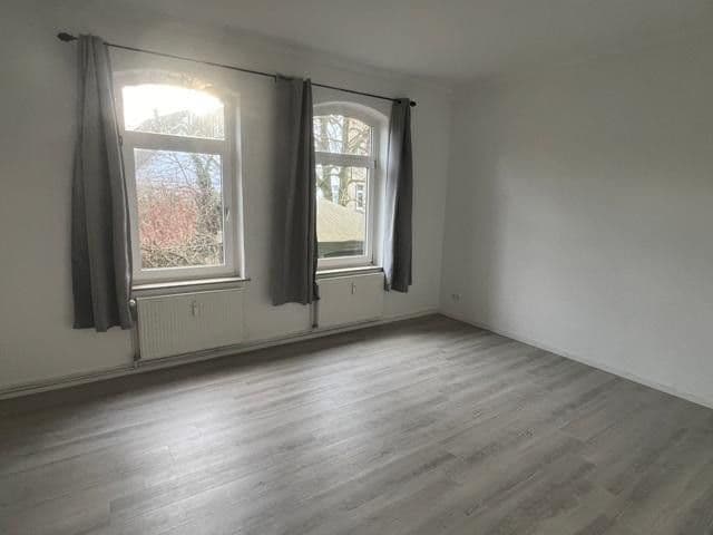 Prodej domu 334 m², pozemek 1.268 m², Hannoversche Straße 30, Seelze, Dolní Sasko Prodej domu 334 m², pozemek 1.268 m², Hannoversche Straße 30, Seelze, Dolní Sasko
