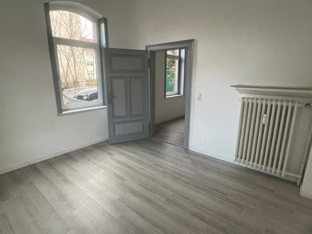 Prodej domu 334 m², pozemek 1.268 m², Hannoversche Straße 30, Seelze, Dolní Sasko Prodej domu 334 m², pozemek 1.268 m², Hannoversche Straße 30, Seelze, Dolní Sasko