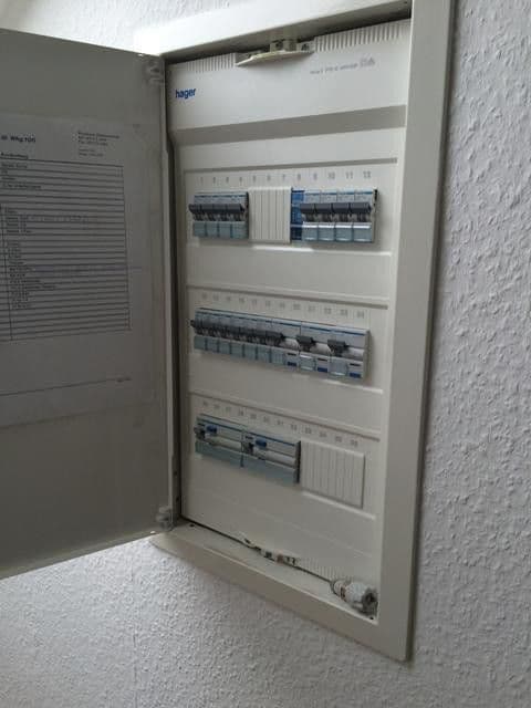 Prodej domu 334 m², pozemek 1.268 m², Hannoversche Straße 30, Seelze, Dolní Sasko Prodej domu 334 m², pozemek 1.268 m², Hannoversche Straße 30, Seelze, Dolní Sasko