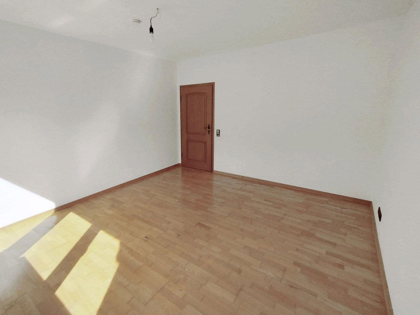 Pronájem bytu 4+1 104 m², Kleinostheim, Bavorsko Pronájem bytu 4+1 104 m², Kleinostheim, Bavorsko