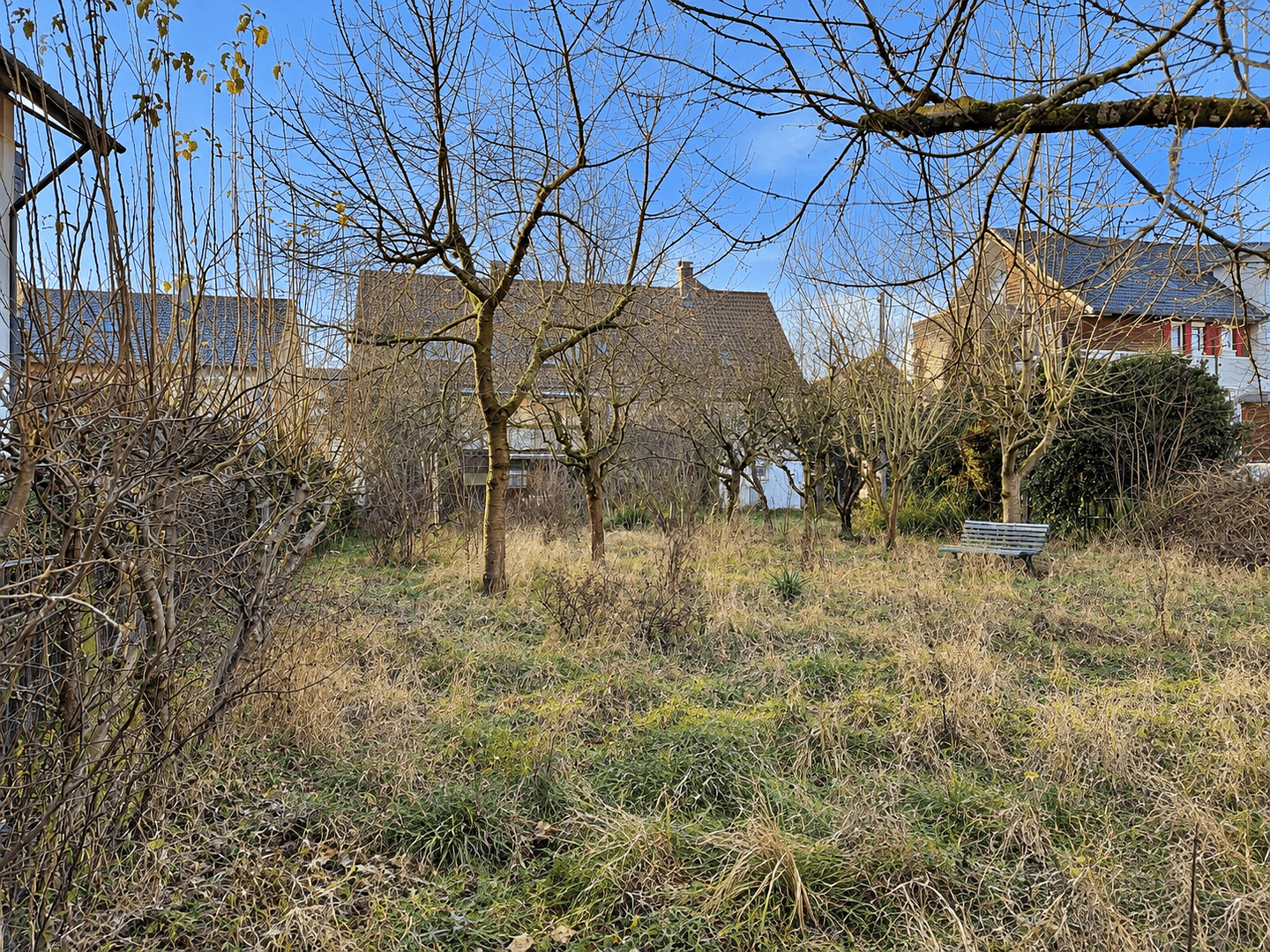 Prodej domu 250 m², pozemek 1.001 m², Dobelstraße 1, Bad Boll, Bádensko-Württembersko Prodej domu 250 m², pozemek 1.001 m², Dobelstraße 1, Bad Boll, Bádensko-Württembersko