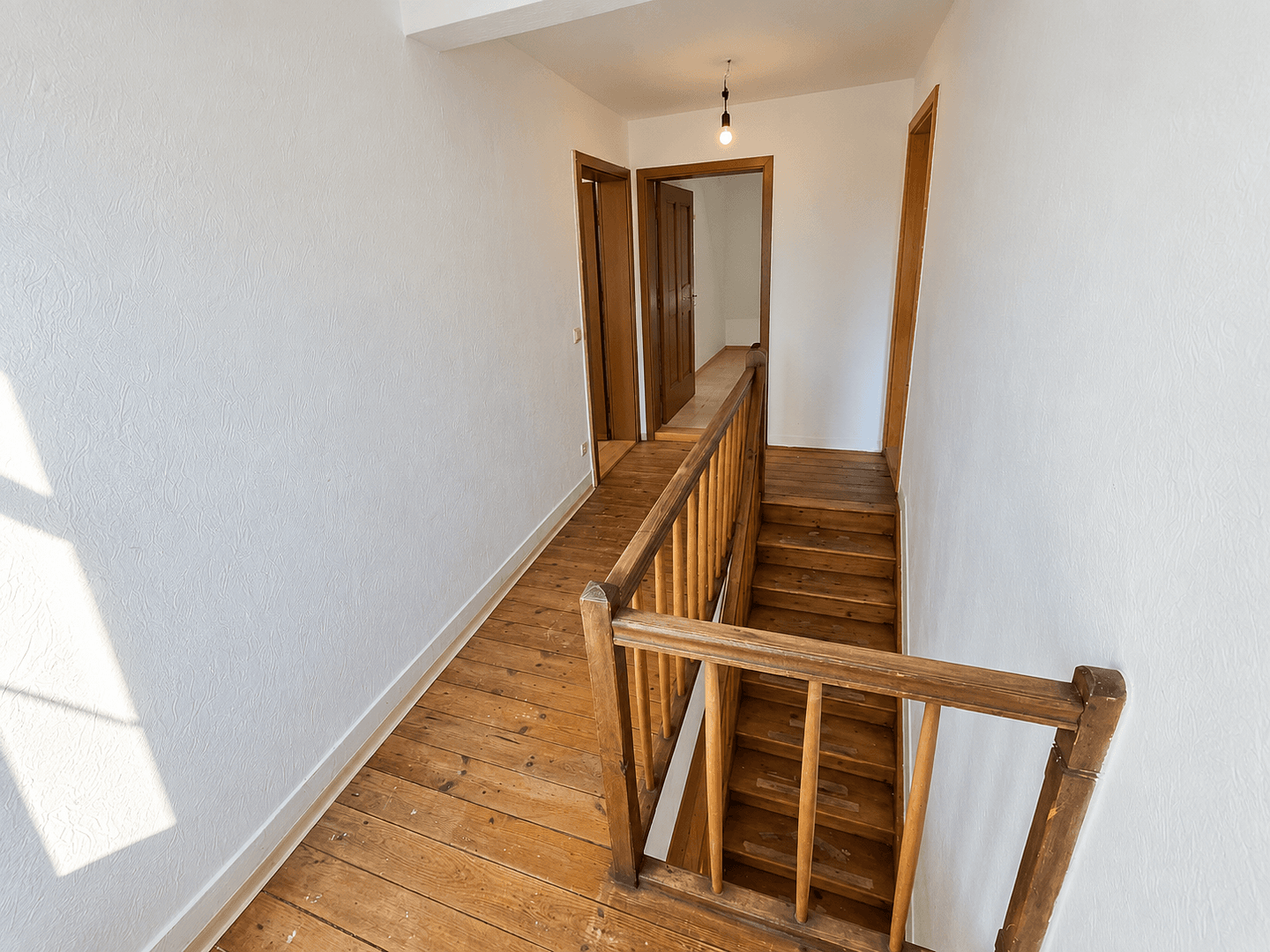 Prodej domu 250 m², pozemek 1.001 m², Dobelstraße 1, Bad Boll, Bádensko-Württembersko Prodej domu 250 m², pozemek 1.001 m², Dobelstraße 1, Bad Boll, Bádensko-Württembersko