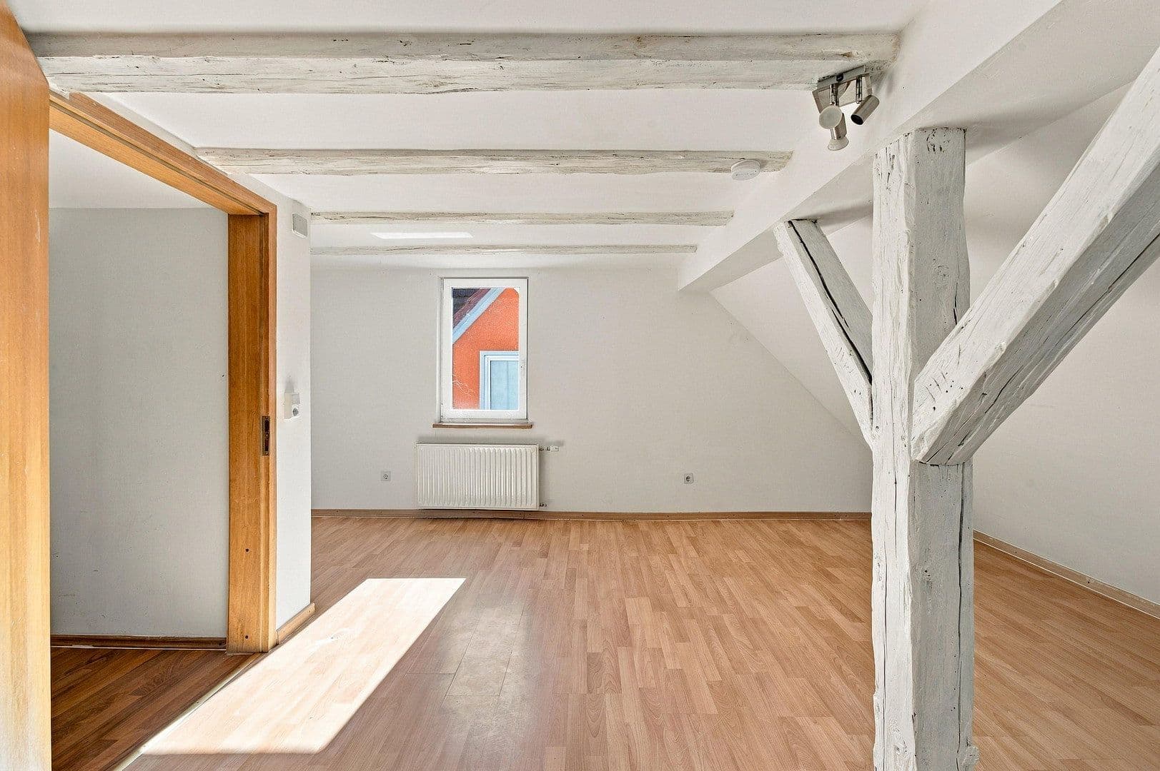 Prodej domu 200 m², pozemek 271 m², Flein, Bádensko-Württembersko Prodej domu 200 m², pozemek 271 m², Flein, Bádensko-Württembersko