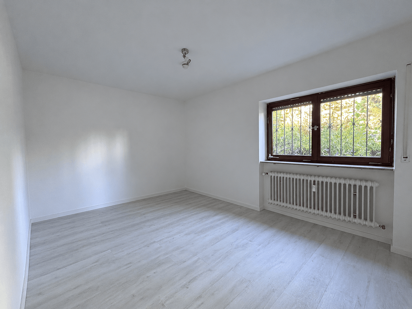 Pronájem bytu 2+1 66 m², Aidlingen, Bádensko-Württembersko Pronájem bytu 2+1 66 m², Aidlingen, Bádensko-Württembersko