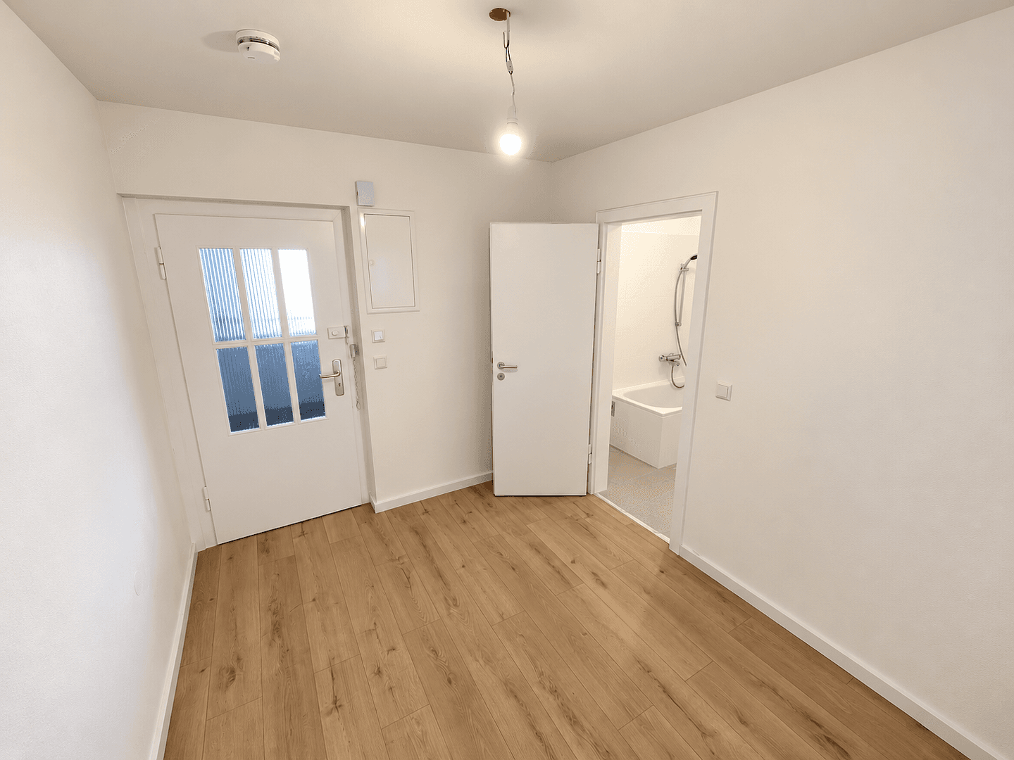 Pronájem bytu 2+1 50 m², Ziegelstr. 21, Wuppertal, Severní Porýní-Vestfálsko Pronájem bytu 2+1 50 m², Ziegelstr. 21, Wuppertal, Severní Porýní-Vestfálsko
