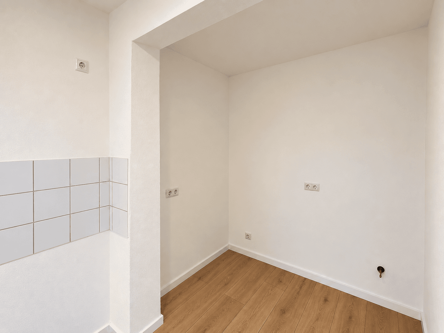 Pronájem bytu 2+1 50 m², Ziegelstr. 21, Wuppertal, Severní Porýní-Vestfálsko Pronájem bytu 2+1 50 m², Ziegelstr. 21, Wuppertal, Severní Porýní-Vestfálsko