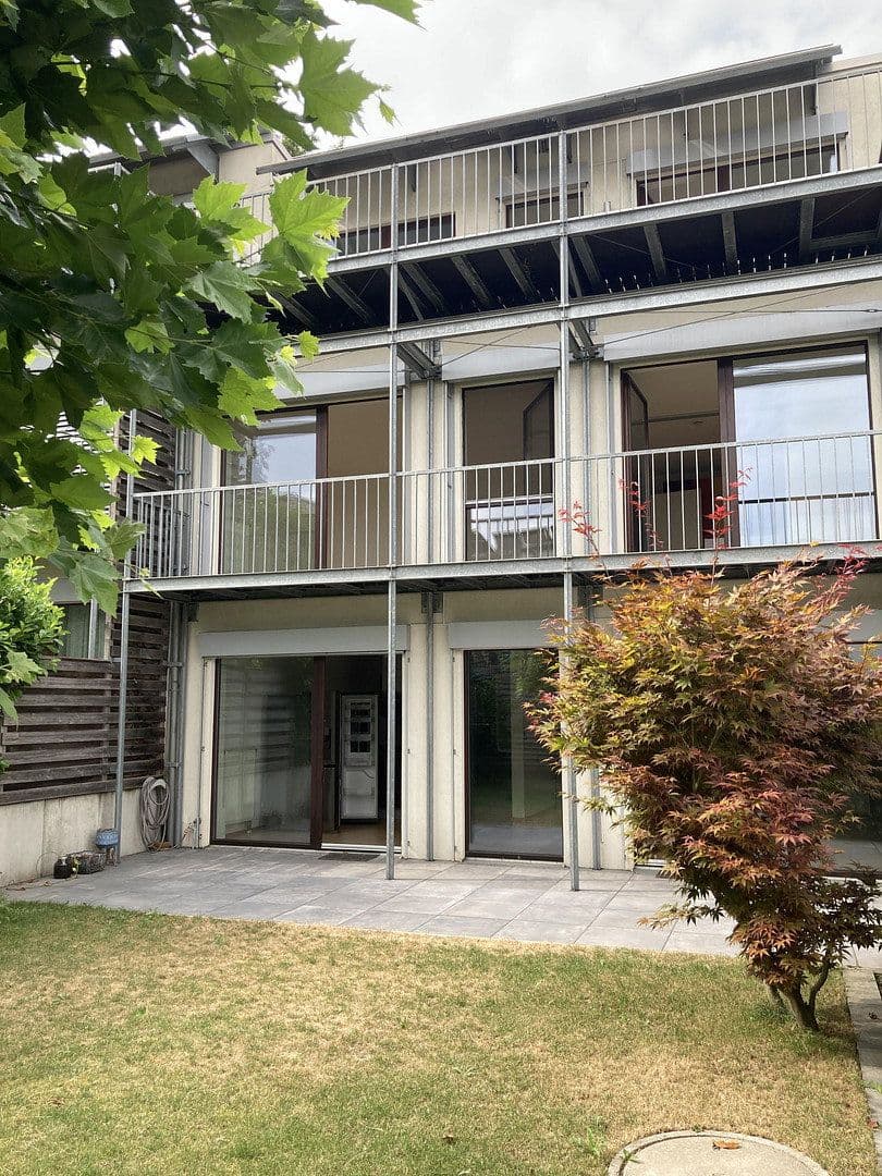 Pronájem domu 172 m², pozemek 257 m², Leverkusen, Severní Porýní-Vestfálsko Pronájem domu 172 m², pozemek 257 m², Leverkusen, Severní Porýní-Vestfálsko