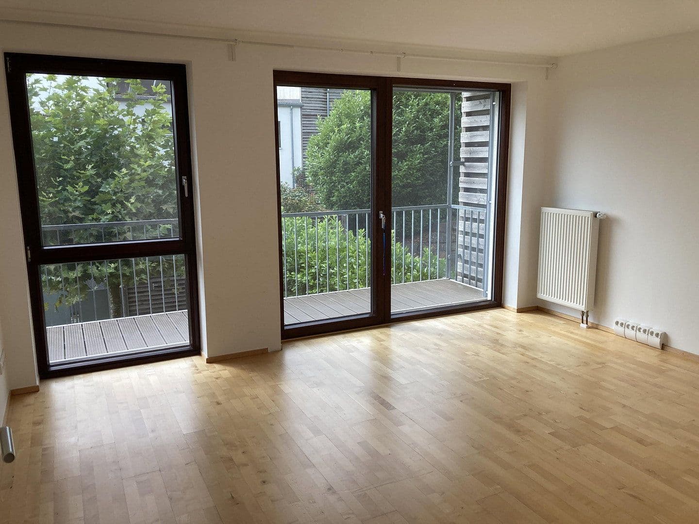 Pronájem domu 172 m², pozemek 257 m², Leverkusen, Severní Porýní-Vestfálsko Pronájem domu 172 m², pozemek 257 m², Leverkusen, Severní Porýní-Vestfálsko