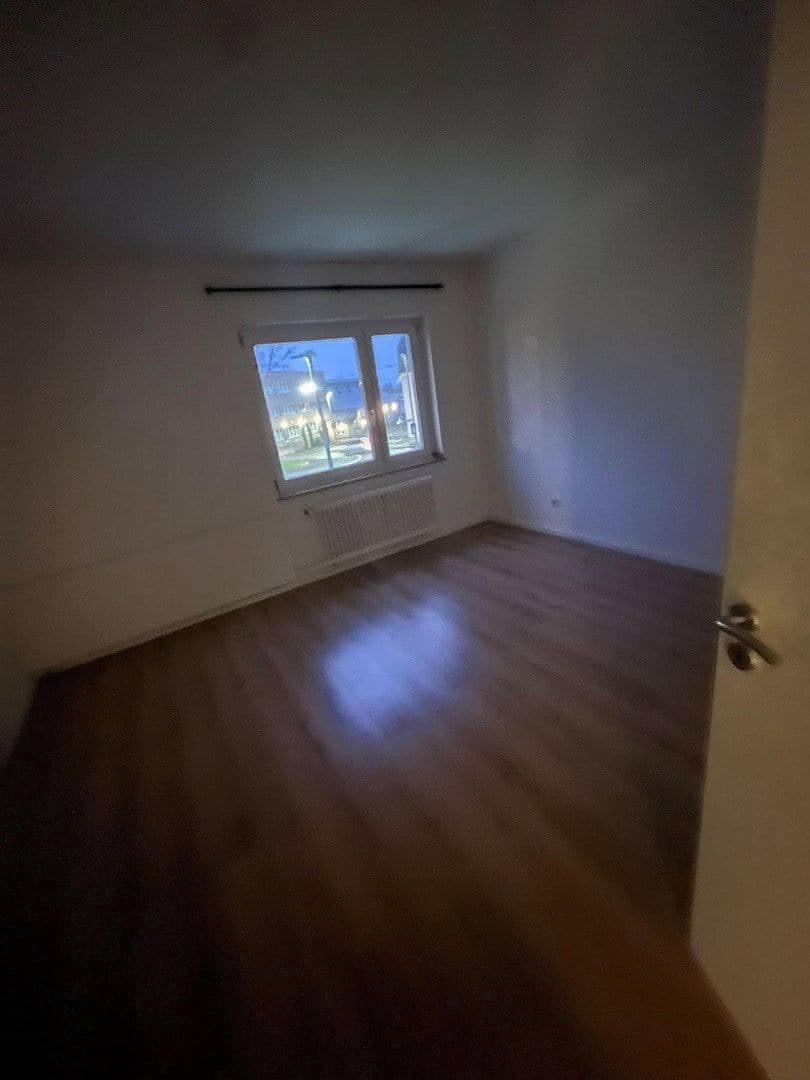 Pronájem bytu 3+1 87 m², Wilhelm-Ostwald-Str. 98, Siegburg, Severní Porýní-Vestfálsko Pronájem bytu 3+1 87 m², Wilhelm-Ostwald-Str. 98, Siegburg, Severní Porýní-Vestfálsko