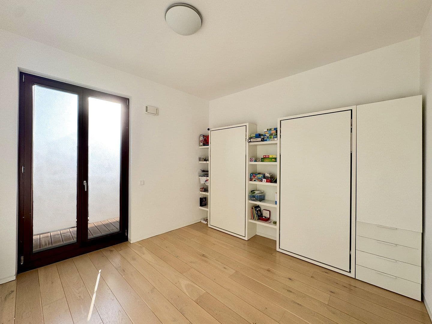 Prodej bytu 4+1 144 m², Frankfurt am Main, Hessen Prodej bytu 4+1 144 m², Frankfurt am Main, Hessen