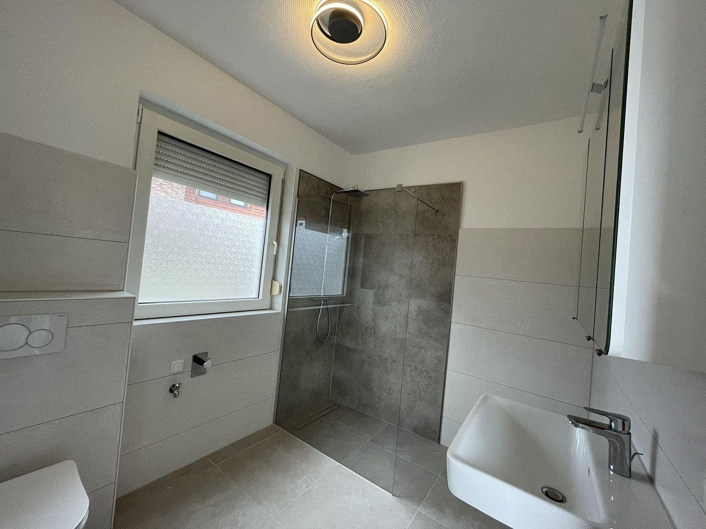 Pronájem domu 100 m², pozemek 500 m², Ganderkesee, Dolní Sasko Pronájem domu 100 m², pozemek 500 m², Ganderkesee, Dolní Sasko
