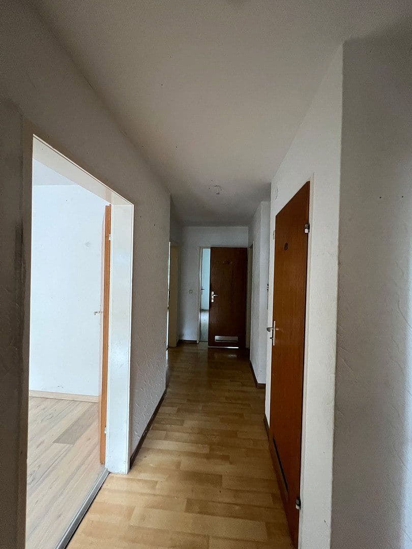 Prodej domu 350 m², pozemek 689 m², Weinsberg, Bádensko-Württembersko Prodej domu 350 m², pozemek 689 m², Weinsberg, Bádensko-Württembersko
