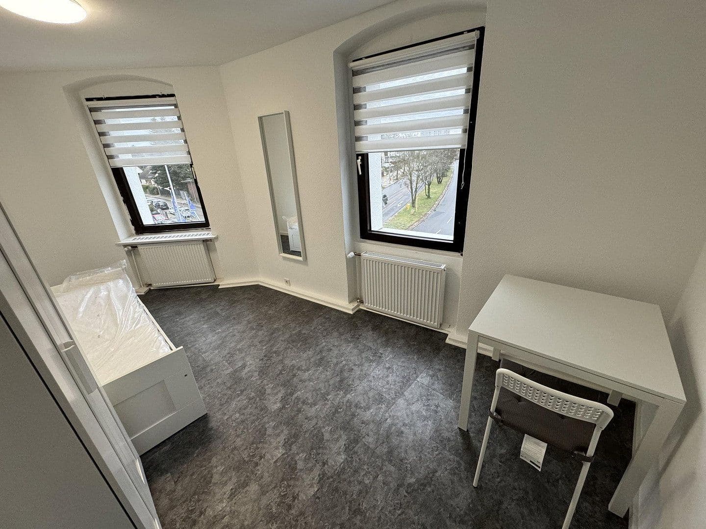 Pronájem nebytového prostoru 400 m², Johannisthaler Chaussee 431, Berlin, Berlín Pronájem nebytového prostoru 400 m², Johannisthaler Chaussee 431, Berlin, Berlín