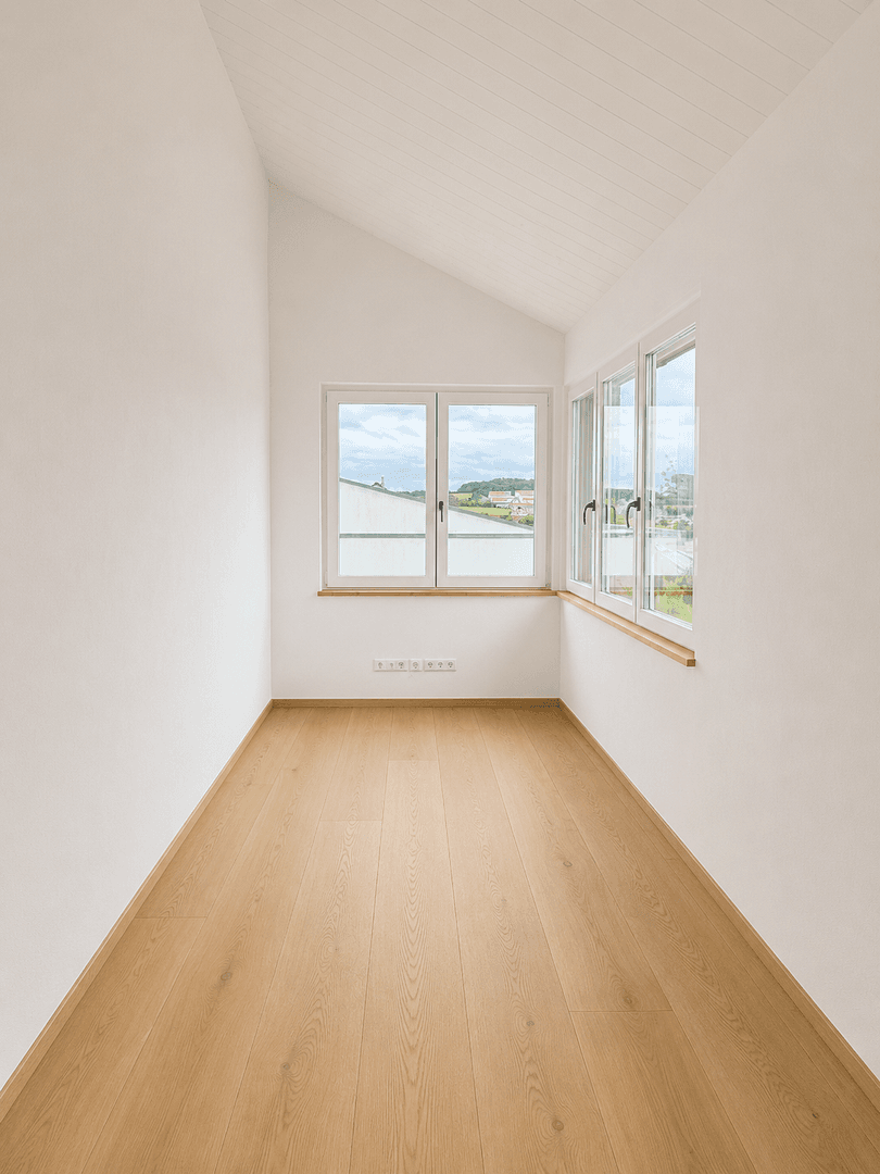 Prodej domu 247 m², pozemek 442 m², Calw, Bádensko-Württembersko Prodej domu 247 m², pozemek 442 m², Calw, Bádensko-Württembersko