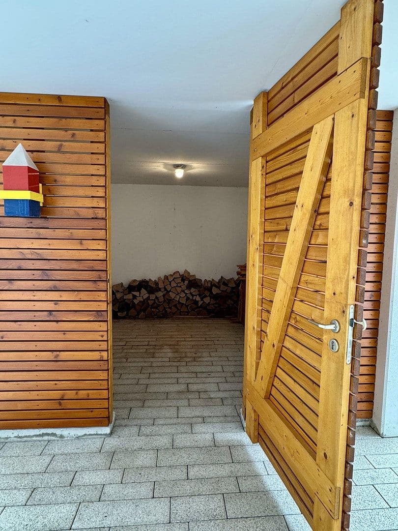 Prodej domu 247 m², pozemek 442 m², Calw, Bádensko-Württembersko Prodej domu 247 m², pozemek 442 m², Calw, Bádensko-Württembersko