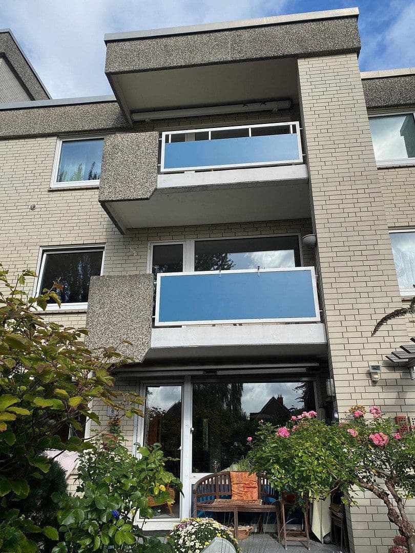 Prodej bytu 4+1 93 m², Hamburg, Hamburg Prodej bytu 4+1 93 m², Hamburg, Hamburg