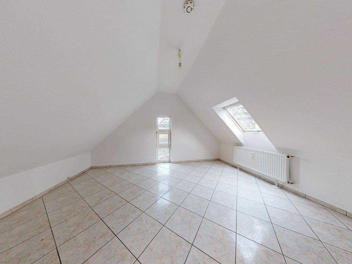 Prodej bytu 5+1 120 m², Rohrlachstrasse 5, Ludwigshafen, Porýní-Falc Prodej bytu 5+1 120 m², Rohrlachstrasse 5, Ludwigshafen, Porýní-Falc
