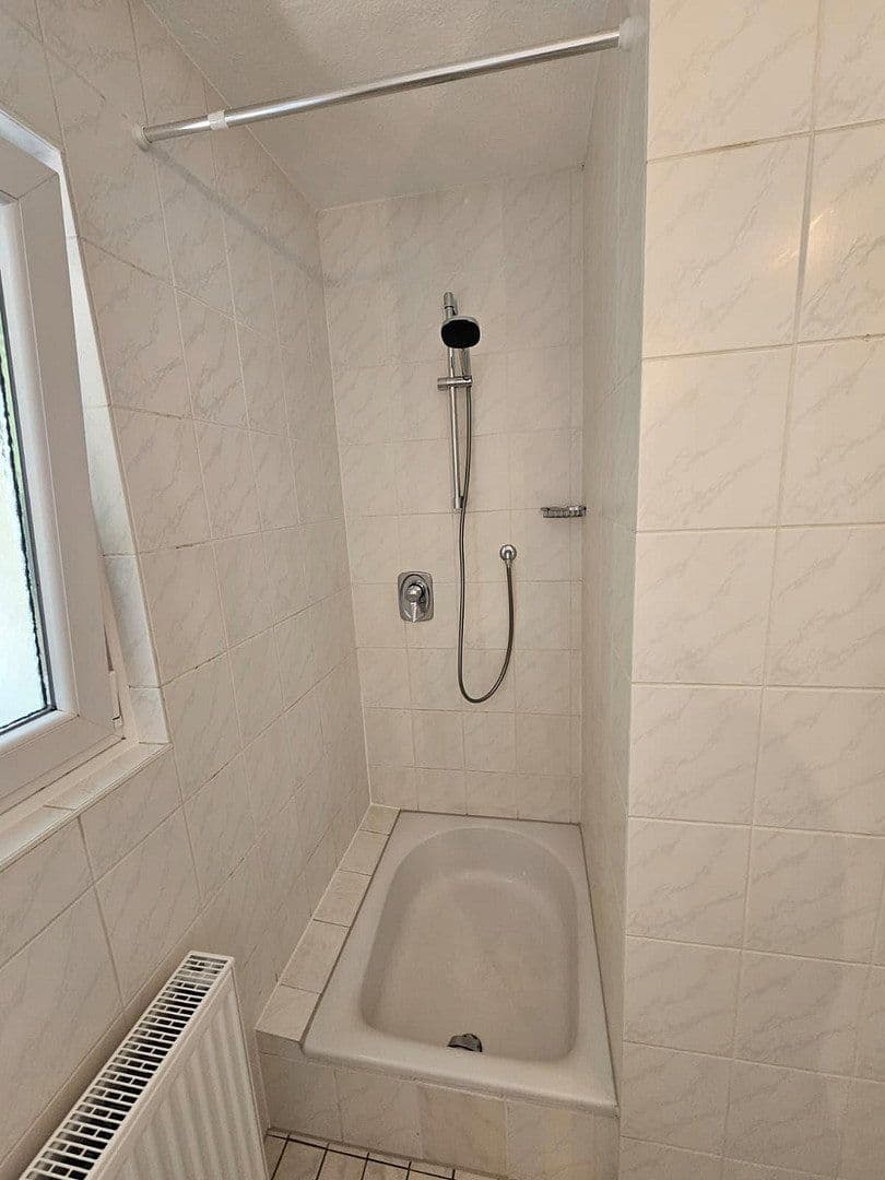 Pronájem bytu 1+1 36 m², Wolfsackerweg 4, Waldshut-Tiengen, Bádensko-Württembersko Pronájem bytu 1+1 36 m², Wolfsackerweg 4, Waldshut-Tiengen, Bádensko-Württembersko