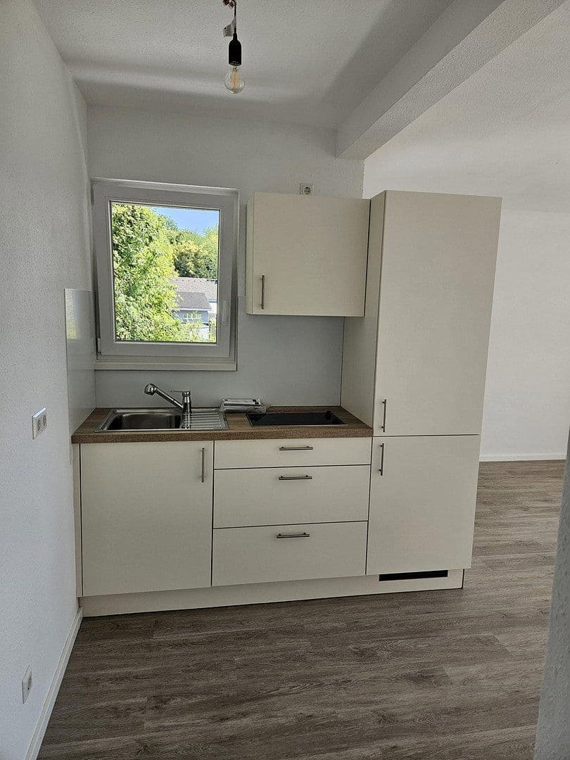 Pronájem bytu 1+1 36 m², Wolfsackerweg 4, Waldshut-Tiengen, Bádensko-Württembersko Pronájem bytu 1+1 36 m², Wolfsackerweg 4, Waldshut-Tiengen, Bádensko-Württembersko