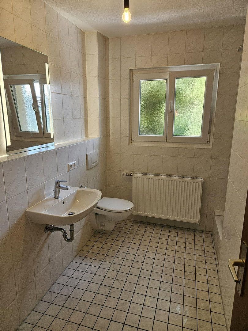 Pronájem bytu 1+1 36 m², Wolfsackerweg 4, Waldshut-Tiengen, Bádensko-Württembersko Pronájem bytu 1+1 36 m², Wolfsackerweg 4, Waldshut-Tiengen, Bádensko-Württembersko
