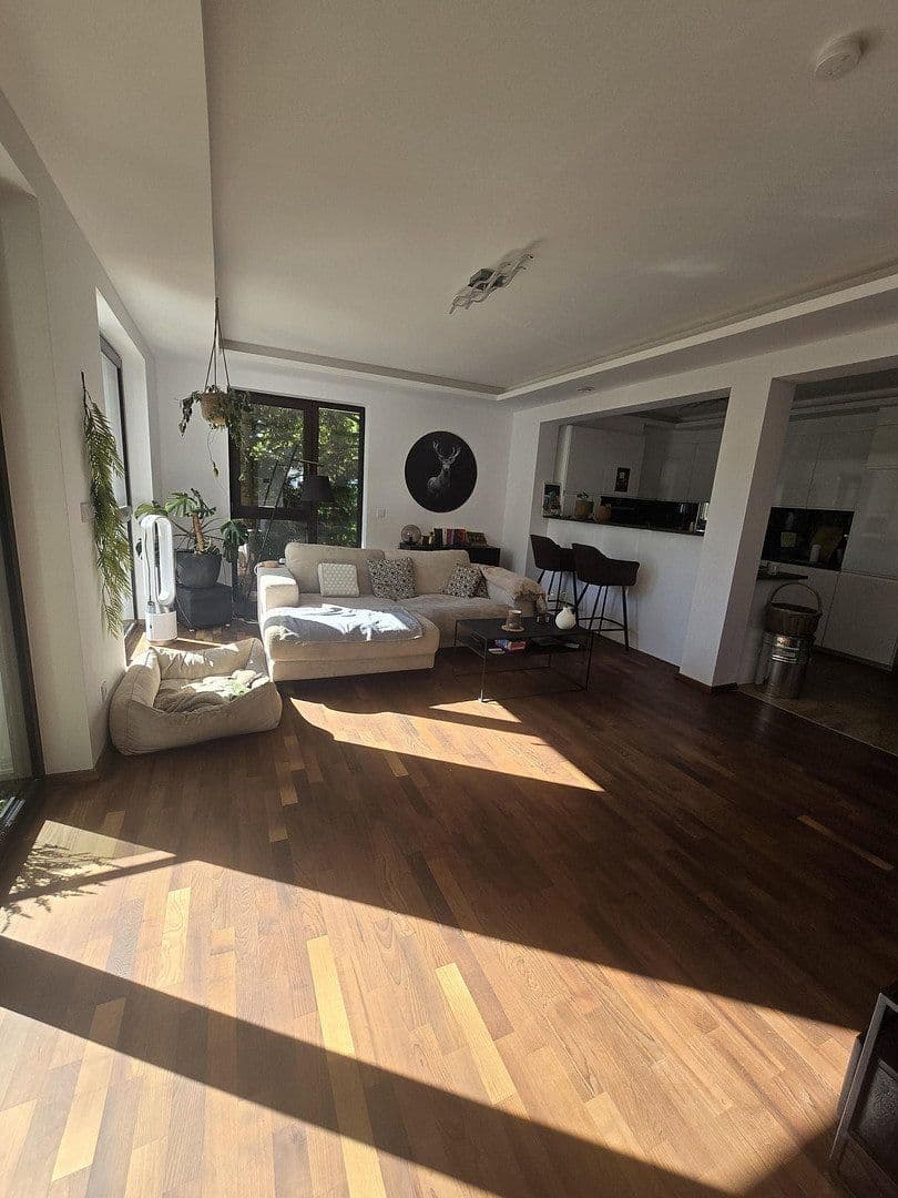Pronájem bytu 5+1 125 m², Hamburg, Hamburg Pronájem bytu 5+1 125 m², Hamburg, Hamburg