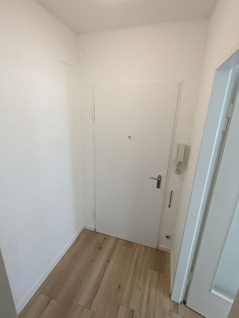Pronájem bytu 1+1 26 m², Staffelstraße 4, Stuttgart, Bádensko-Württembersko Pronájem bytu 1+1 26 m², Staffelstraße 4, Stuttgart, Bádensko-Württembersko