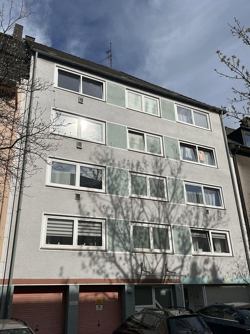 Pronájem bytu 2+1 63 m², Julienstraße 1, Essen, Severní Porýní-Vestfálsko Pronájem bytu 2+1 63 m², Julienstraße 1, Essen, Severní Porýní-Vestfálsko