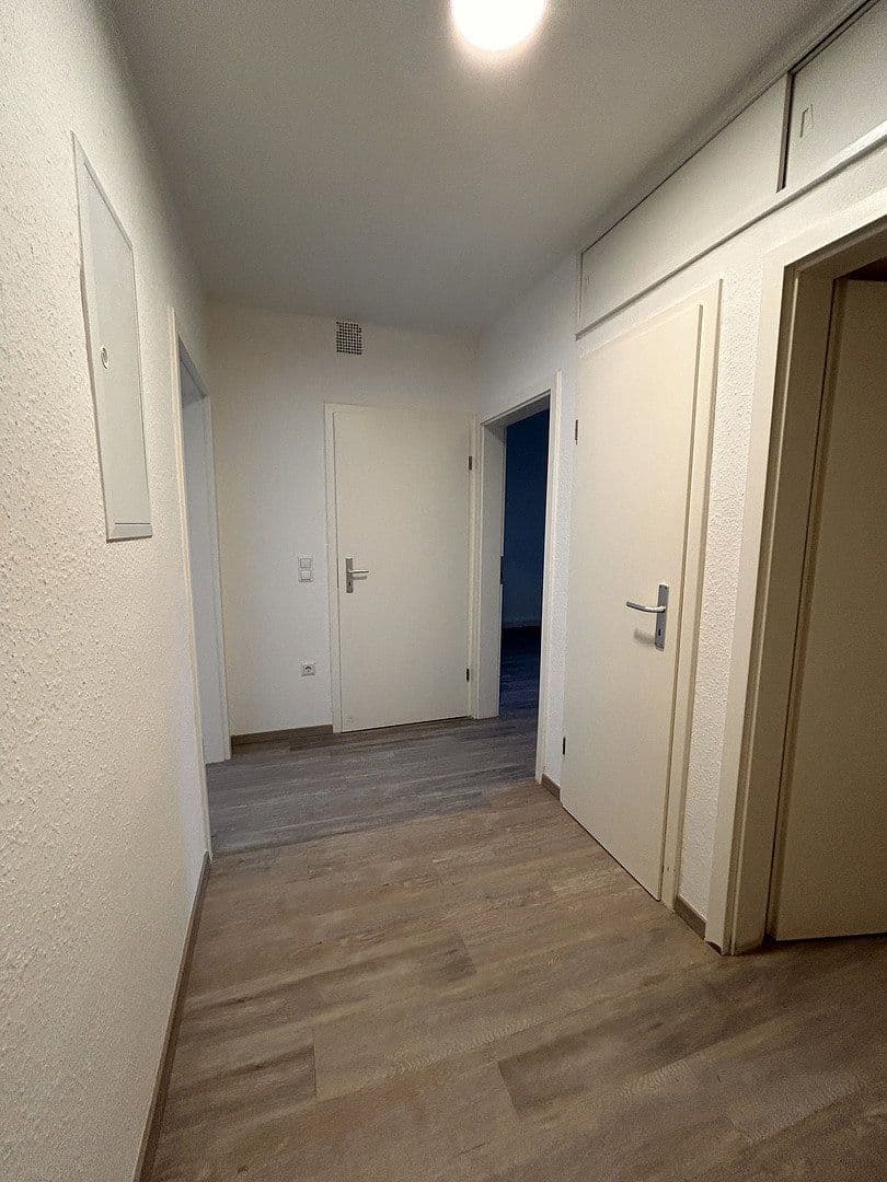 Pronájem bytu 2+1 63 m², Julienstraße 1, Essen, Severní Porýní-Vestfálsko Pronájem bytu 2+1 63 m², Julienstraße 1, Essen, Severní Porýní-Vestfálsko