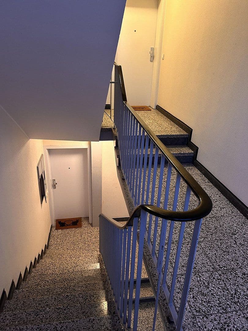 Pronájem bytu 2+1 63 m², Julienstraße 1, Essen, Severní Porýní-Vestfálsko Pronájem bytu 2+1 63 m², Julienstraße 1, Essen, Severní Porýní-Vestfálsko