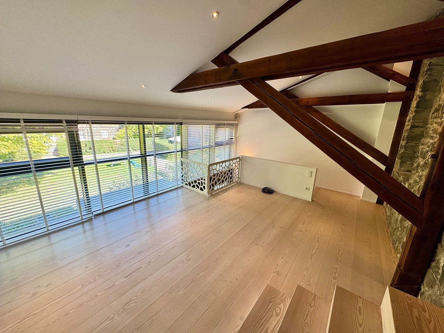 Prodej domu 175 m², pozemek 100 m², Offenbach, Hessen Prodej domu 175 m², pozemek 100 m², Offenbach, Hessen